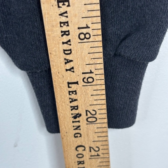 Vintage 90s Disney World Sweatshirt L Donald Duck Crewneck Retro Made in USA - Picture 7 of 8